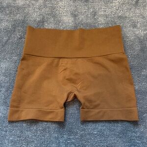 SET Active Ribbed High-Waist Bike Shorts — Brown
